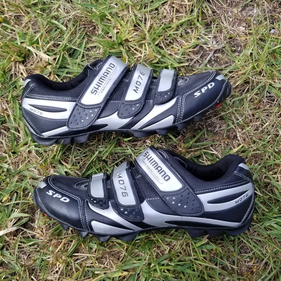 Shimano M076 Men's Cycling Shoe  Size 45 (10.5) No Cleats - Picture 2 of 12